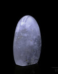 Violetter Bergkristall, Heilstein für spirituellen Schutz, violette glänzende Form.