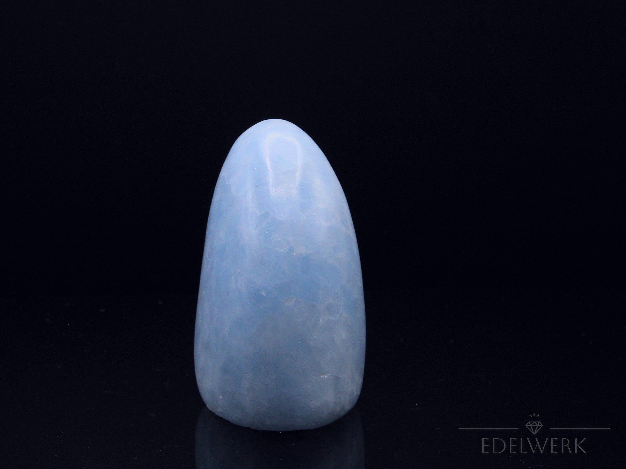 Blauer Calcit Strahlend