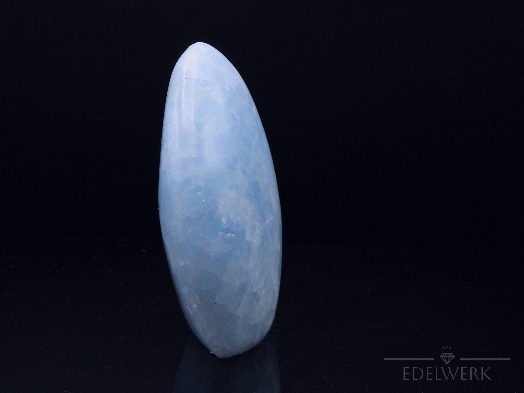 Natürlicher Blauer Calcit, Heilstein für innere Balance, ungeschliffene blaue Kristalle.