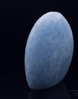 Natürlicher Blauer Calcit, fördert spirituelle Harmonie, blaue Oberfläche.