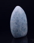 Klarer Blauer Calcit, Heilstein für meditative Ruhe, durchsichtige blaue Struktur.