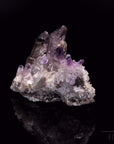 Brandbergamethyst Heilstein, fördert harmonische Energie, violette glänzende Struktur.