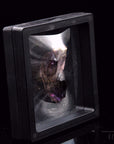 Strahlender Brandbergamethyst, fördert harmonische Ruhe, violette strahlende Kristalle.