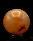 Tigeraugen Kugel Planet, Heilstein für innere Stärke, glänzende gold-braune Form.