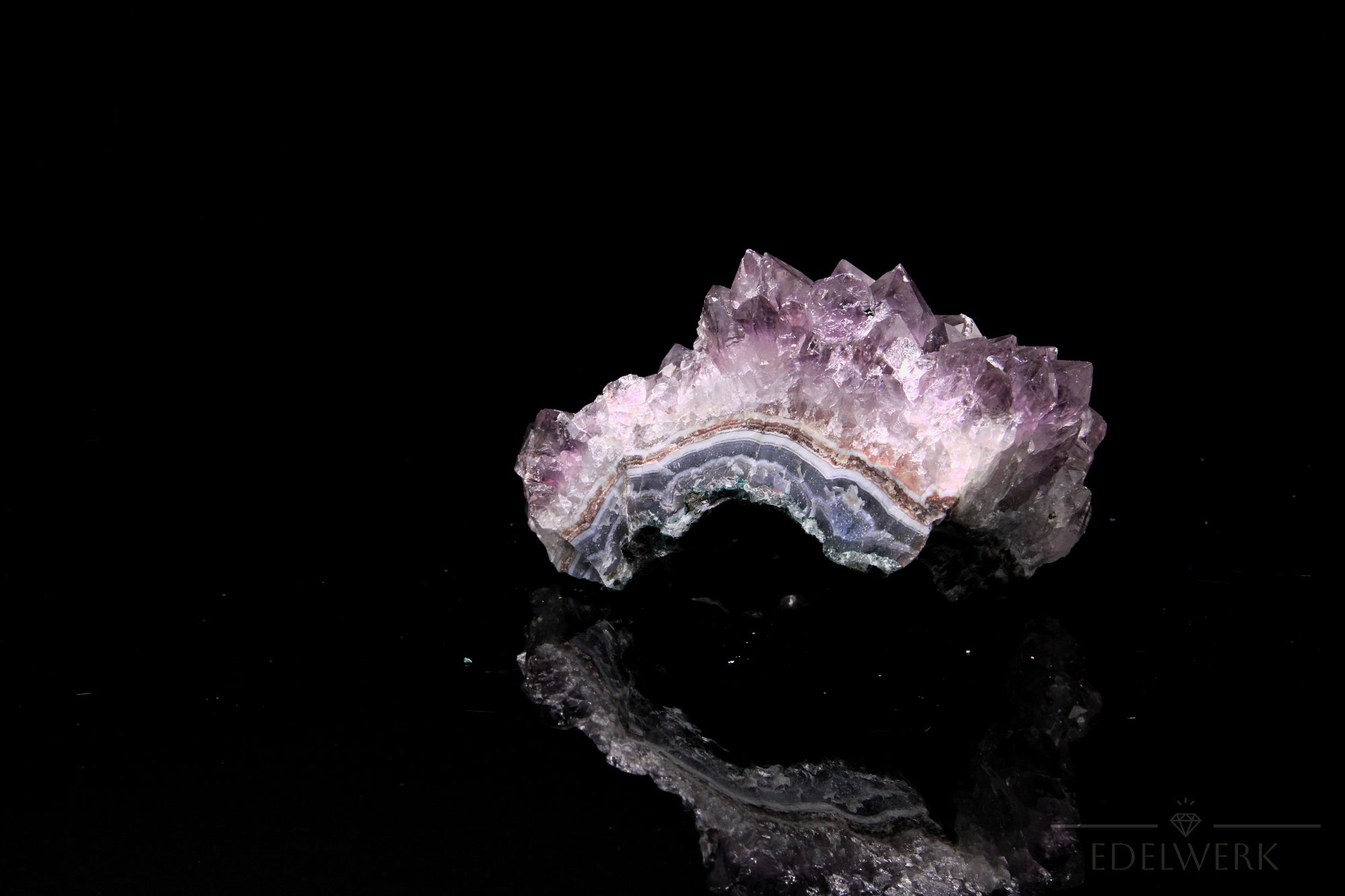 Amethyst Kristall Tiefviolett