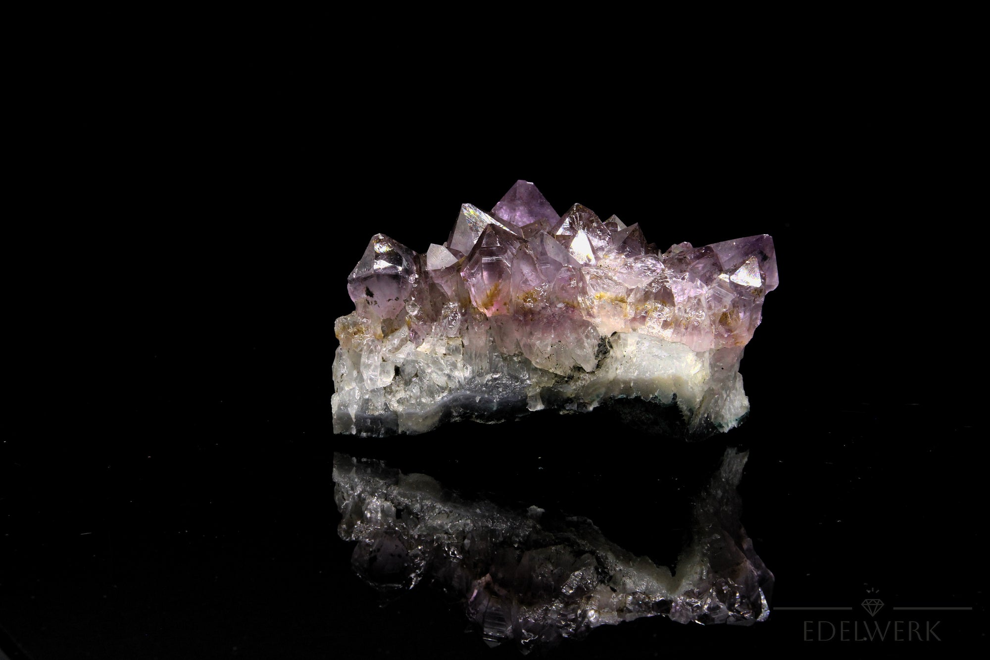 Amethyst Kristall Violett