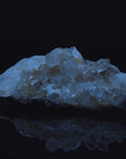 Natürlicher Bergkristall, Heilstein für spirituelle Intuition, klare Form.