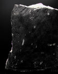 Hochwertiger Amethyst Kristall, fördert spirituelle Meditation, klare violette Oberfläche.