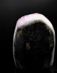 Natürlicher Amethyst Kristall, Heilstein für klare Energie, violette Oberfläche.
