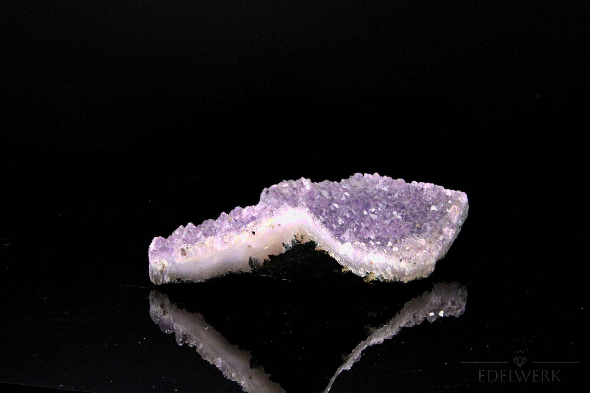 Amethyst Kristall Violett