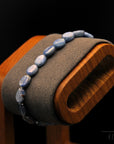 Kyanit (Disthen) Armband – Amorph – Erdende Perlen aus der Natur