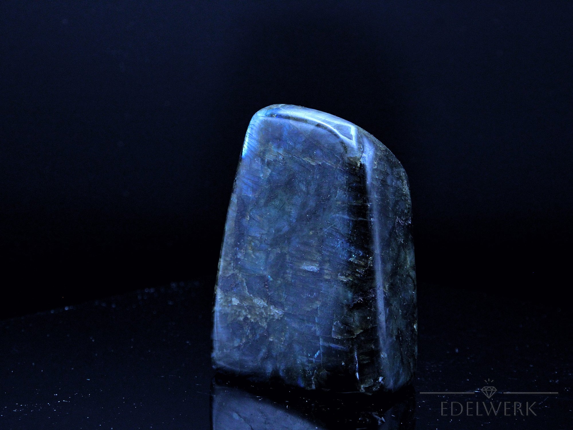 Labradorite Strahlend