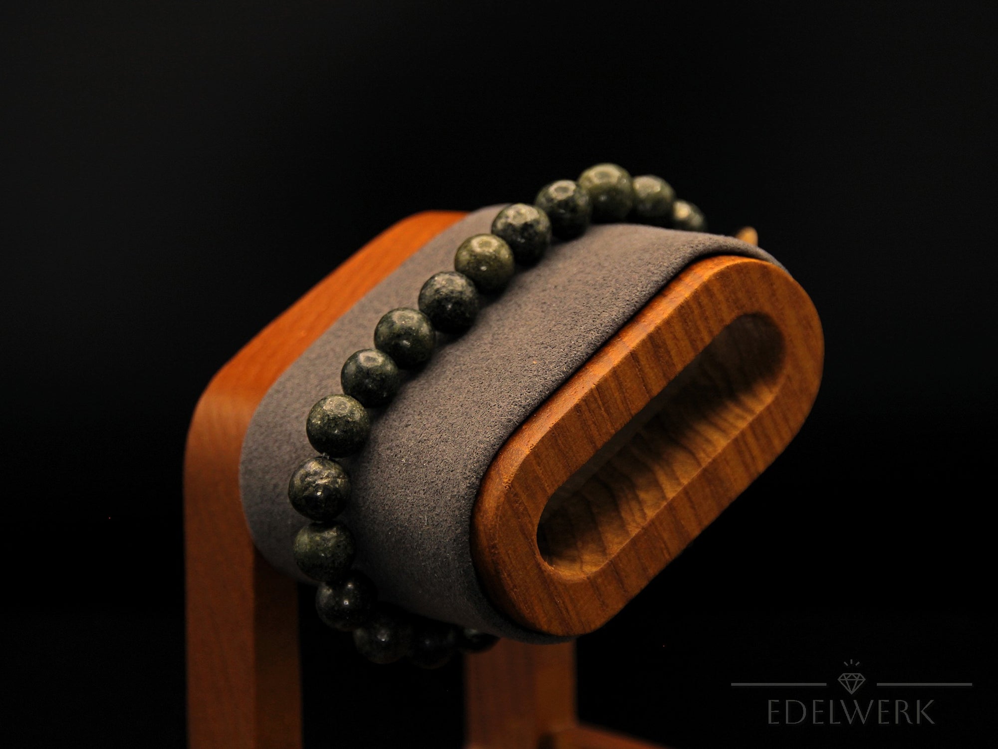 Pyrit Armband – 8 mm Perlen – Liebevoll ausgewählte Steine