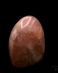 Strahlender Rosenquarz, Heilstein für klare Energie, rosa glänzende Form.