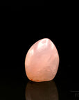 Klarer Rosenquarz, Heilstein für energetische Klarheit, rosa Kristalloberfläche.