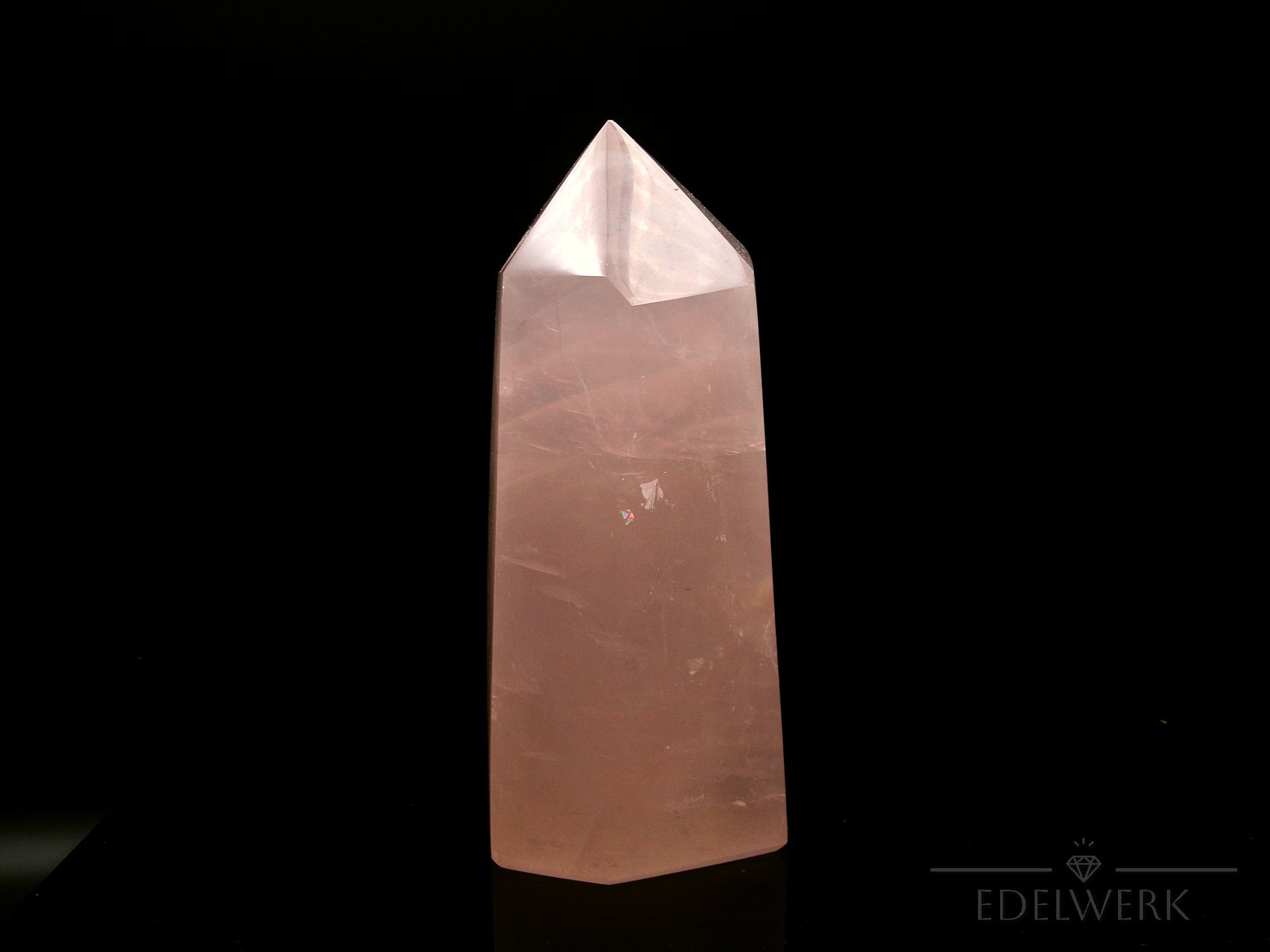 Natürlicher Rosenquarz, Heilstein für spirituellen Schutz, rosa Form.
