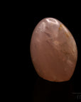 Rosenquarz Heilstein, fördert spirituelle Harmonie, rosa Kristallstruktur.