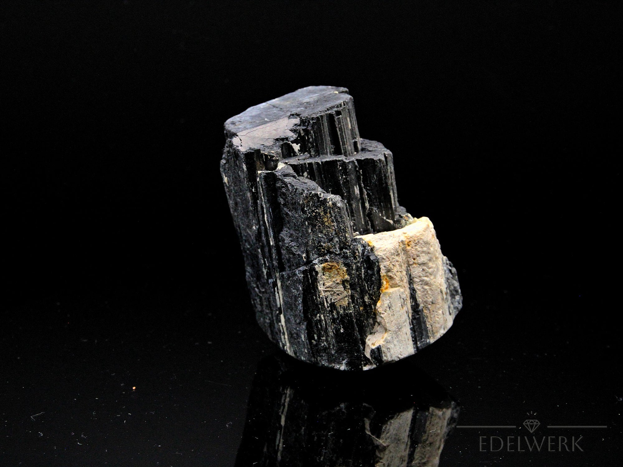 Schwarzer Turmalin – Unikat Nr. 1 – ca. 8.0cm – 860 g – Authentischer Naturstein