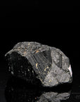 Klarer Schwarzer Turmalin, Heilstein für innere Harmonie, schwarze glatte Form.