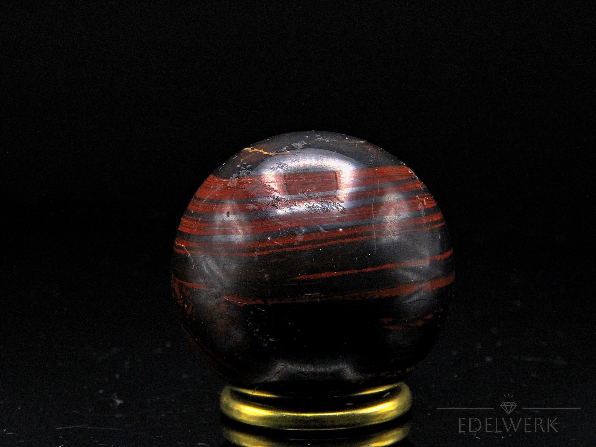 Tigeraugen Kugel Planet, fördert harmonische Balance, gold-braune glänzende Kugel.