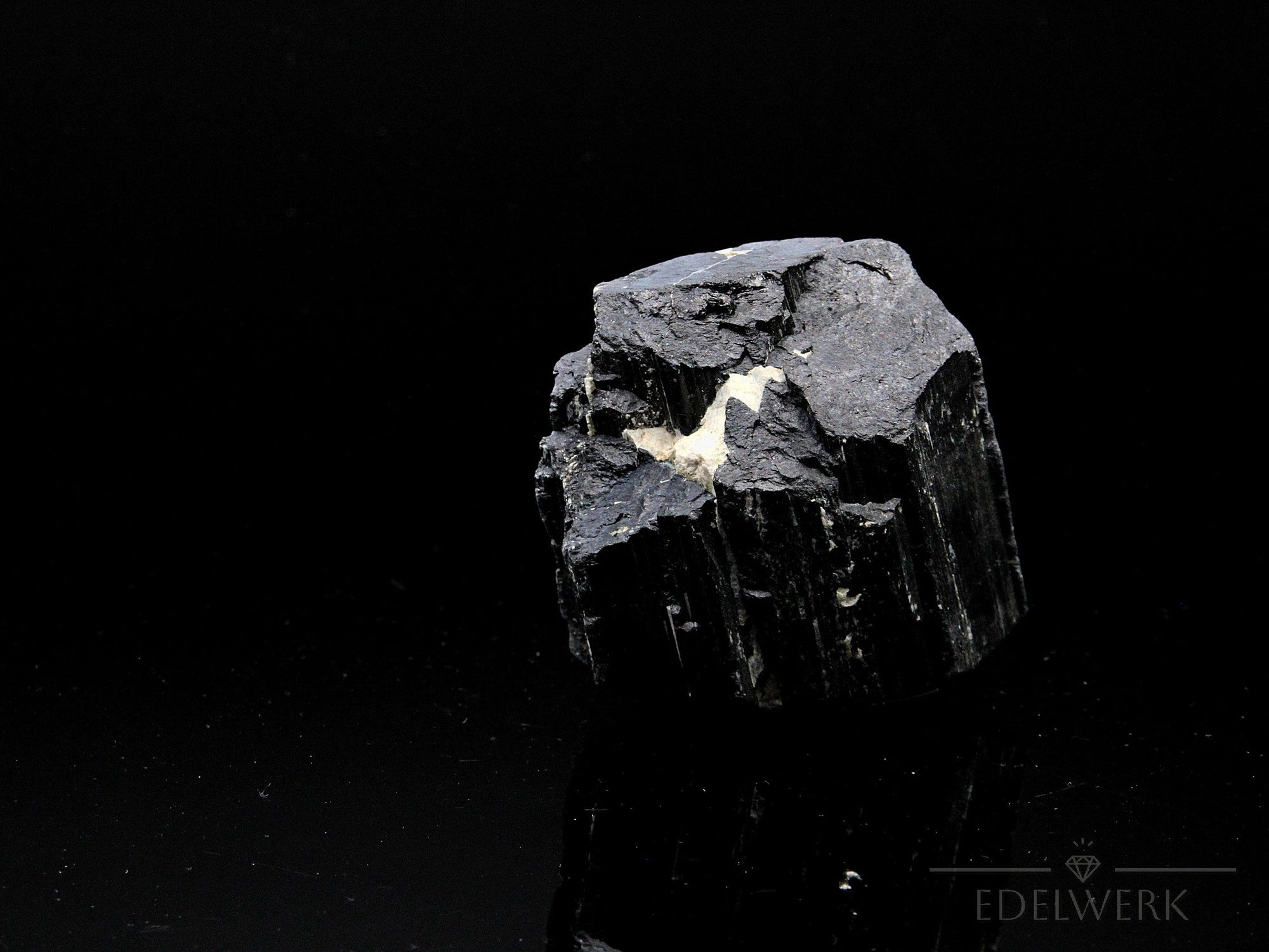 Roher Turmalin Mineral für Sammler und Energiearbeit  