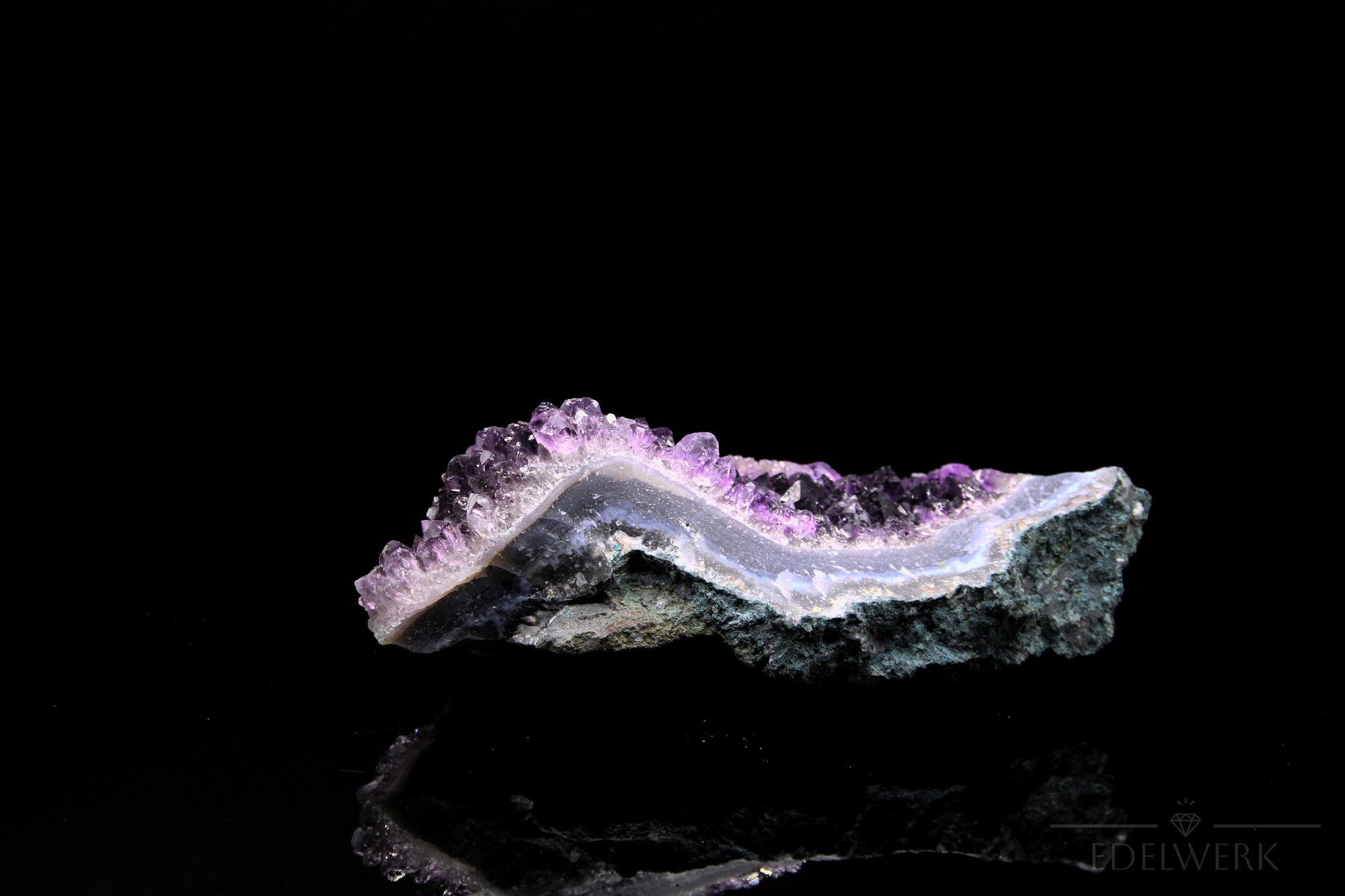 Amethyst Kristall Violett
