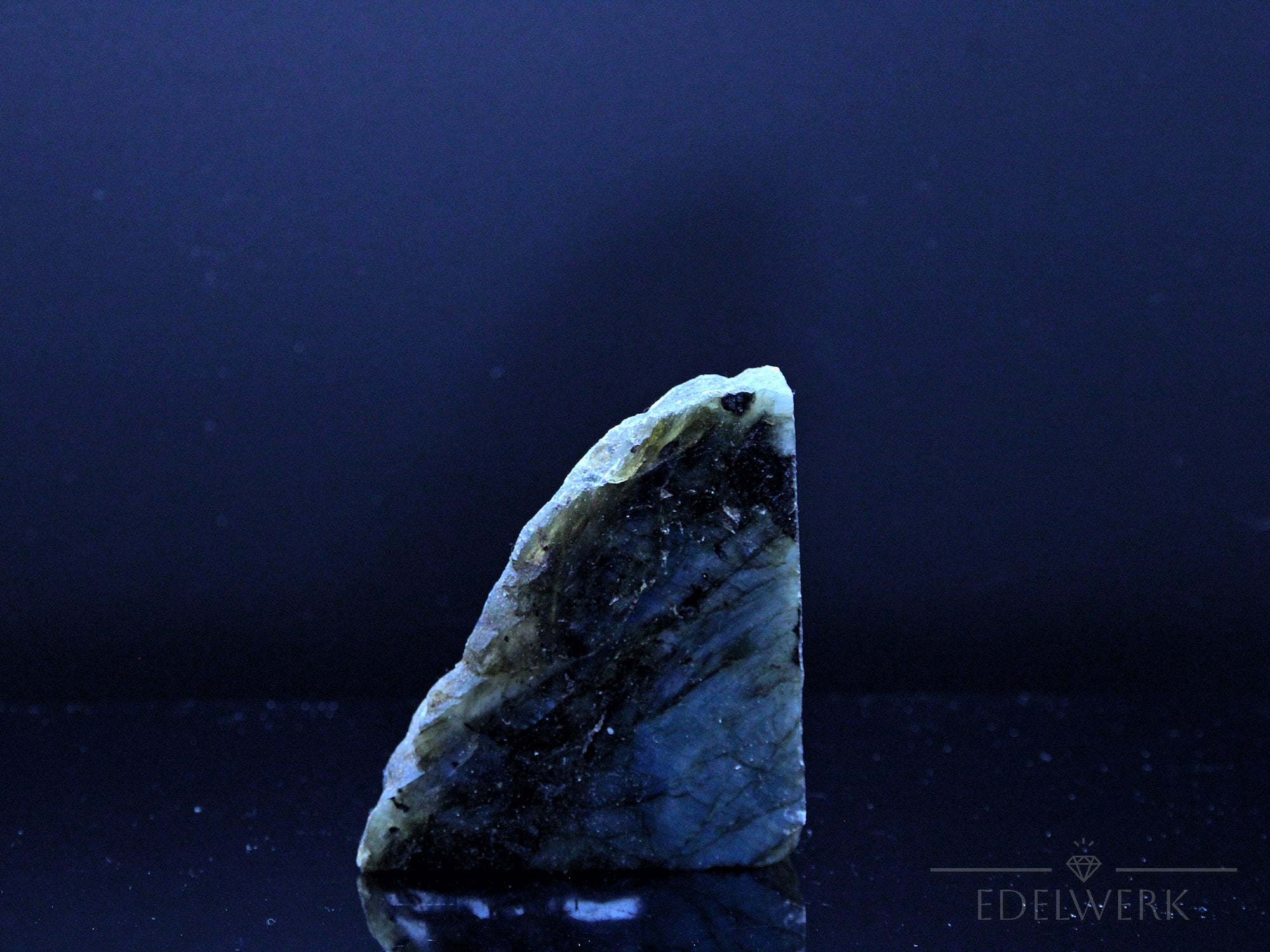 Labradorite Kristall