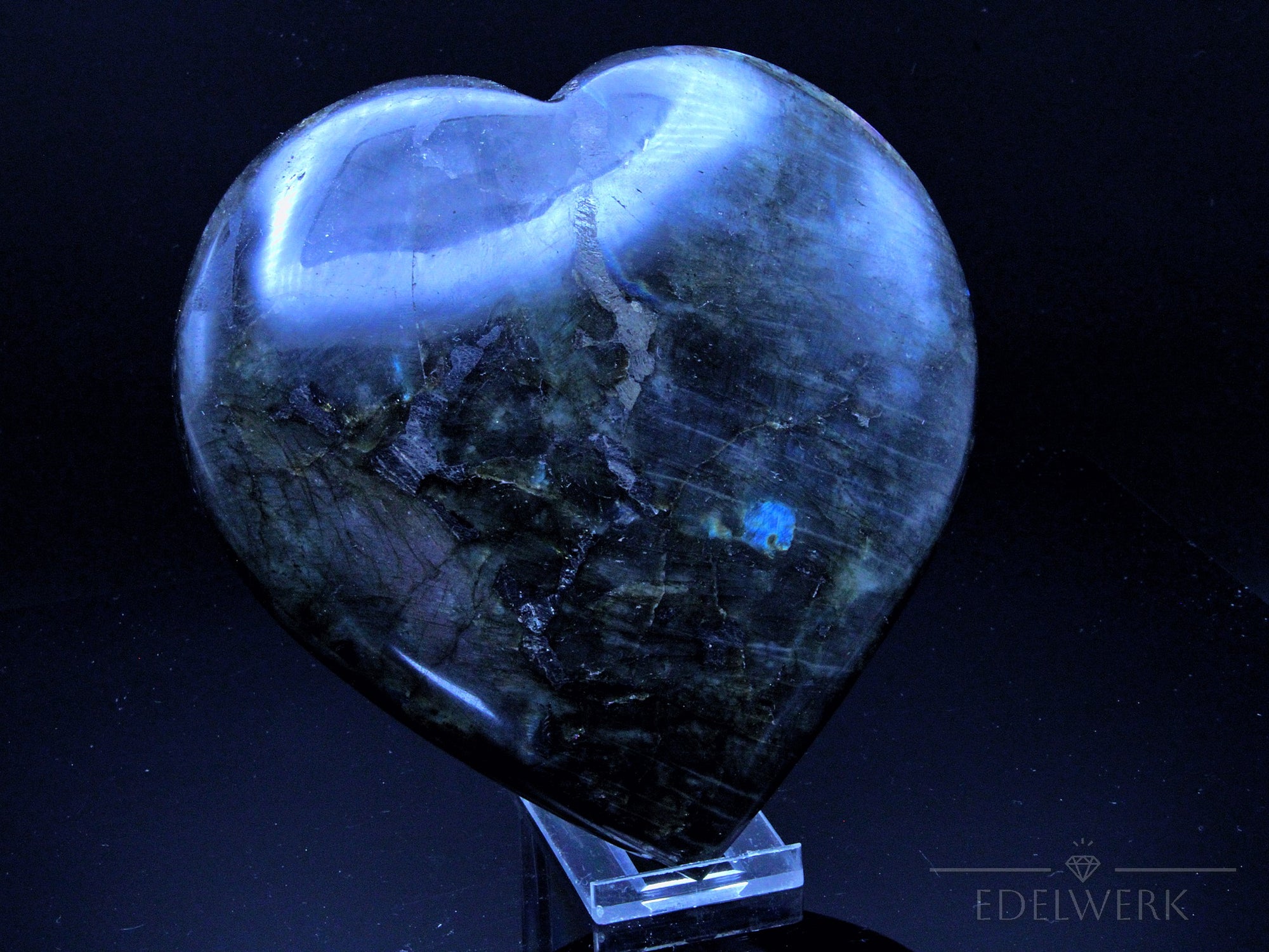Natürlicher Labradorite, Heilstein für meditative Klarheit, bunte Form.