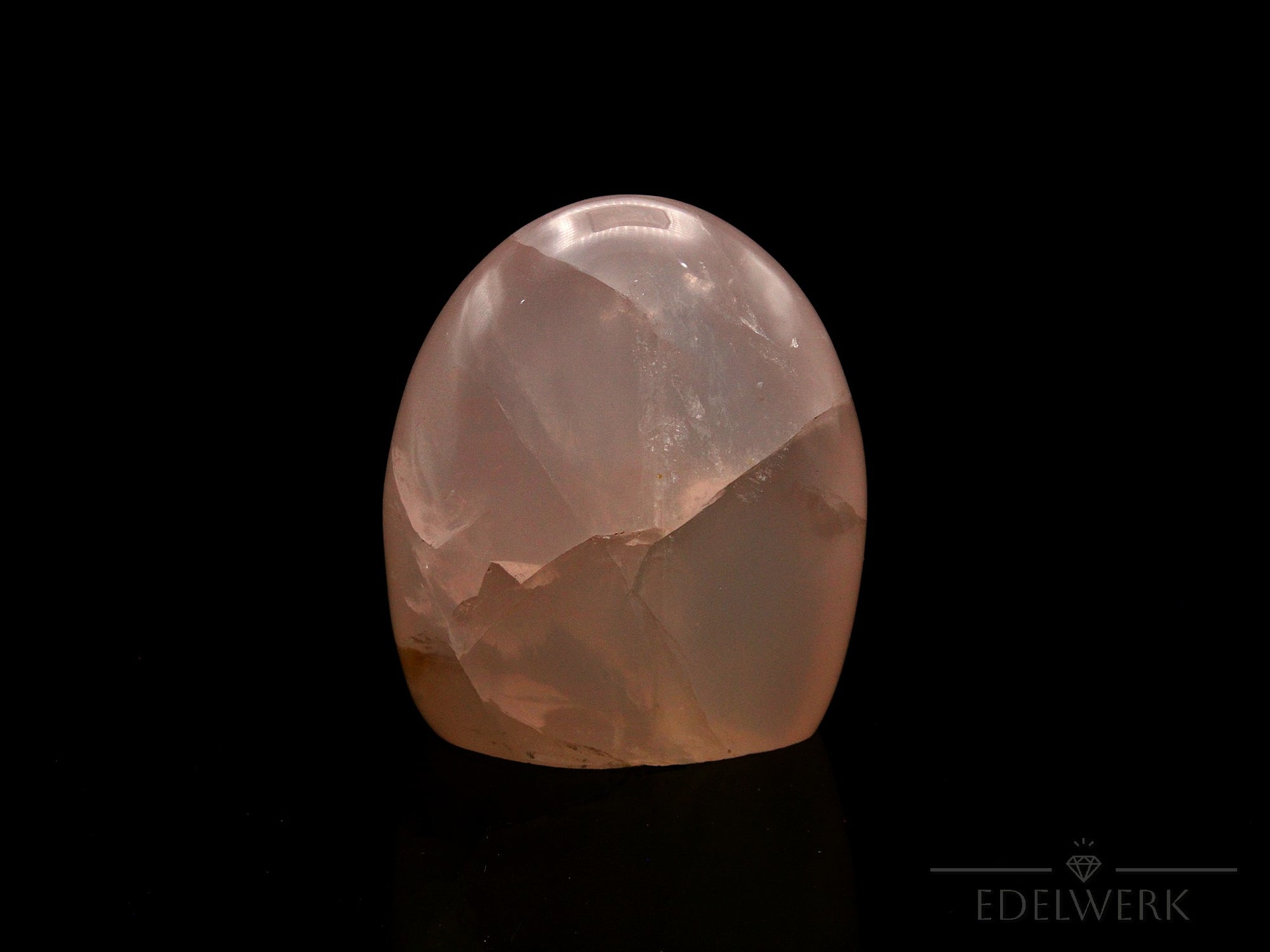 Strahlender Rosenquarz, Heilstein für energetische Ruhe, rosa Struktur.